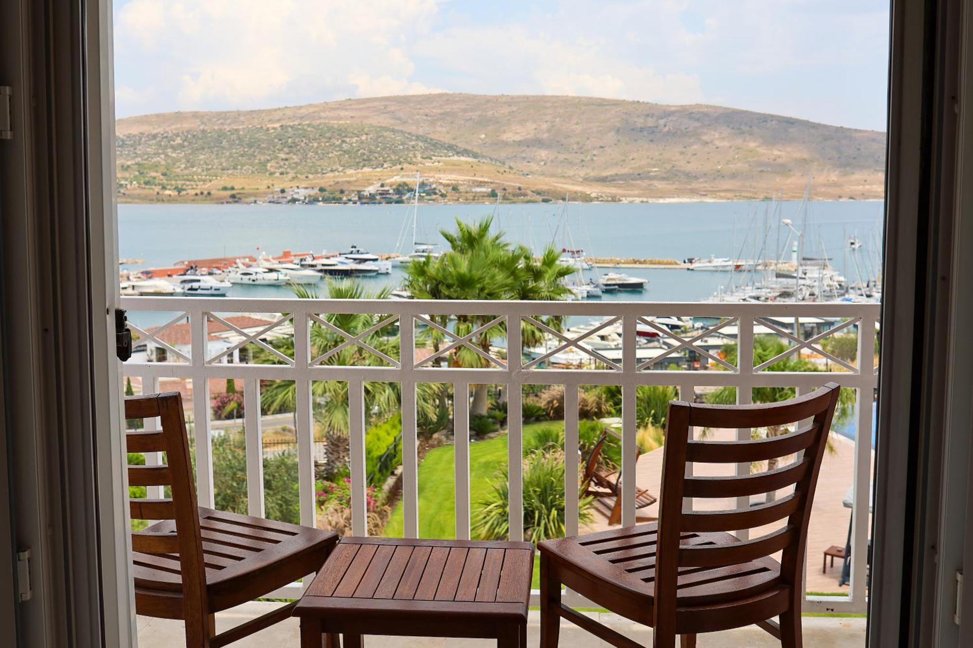 Marin Alacati Hotel Exterior foto